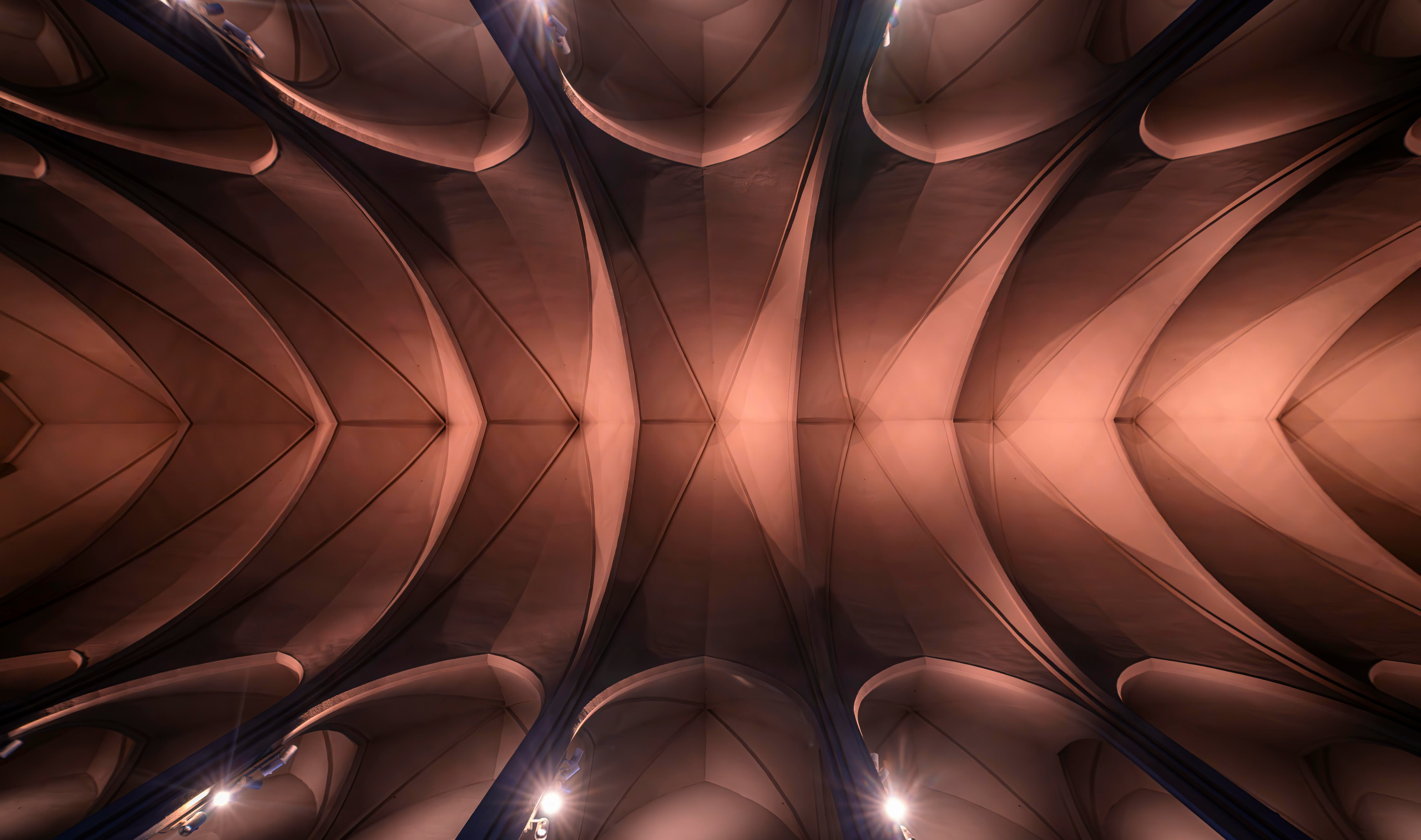 Architectural ceiling with geometric lines